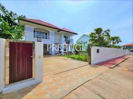 Central Park Hillside – 5 Bed 4 Bath in East Pattaya PC7358