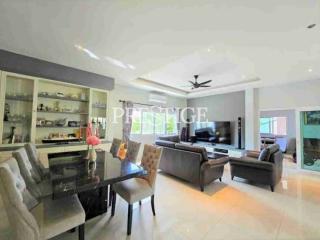 Central Park Hillside – 5 Bed 4 Bath in East Pattaya PC7358