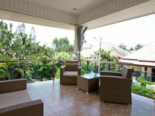 Baan Dusit Pattaya Lake – 4 Bed 4 Bath in Huay Yai / Phoenix for 13,500,000 THB PC7277