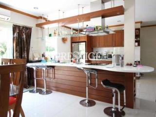 Baan Dusit Pattaya Lake – 4 Bed 4 Bath in Huay Yai / Phoenix for 13,500,000 THB PC7277