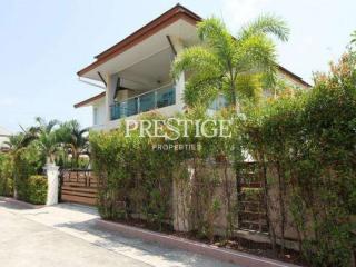 Baan Dusit Pattaya Lake – 4 Bed 4 Bath in Huay Yai / Phoenix for 13,500,000 THB PC7277