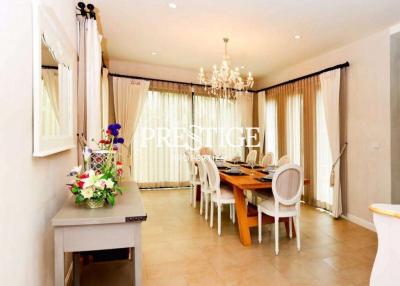 Nusa Chivani – 3 Bed 4 Bath in Na-Jomtien PC4400