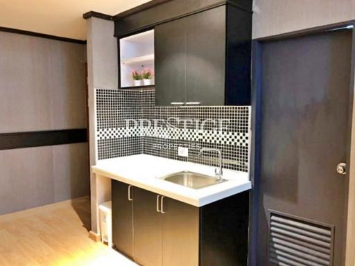 Jomtien Plaza Condotel – Studio Bed 1 Bath in Jomtien PC7108