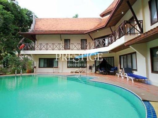 Private House in Naklua, Pattaya – 5 Bed 6 Bath in Naklua for 75,000,000 THB PC7106