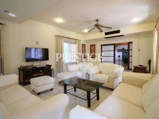 Private House in Naklua, Pattaya – 5 Bed 6 Bath in Naklua for 75,000,000 THB PC7106