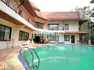 Private House in Naklua, Pattaya – 5 Bed 6 Bath in Naklua for 75,000,000 THB PC7106