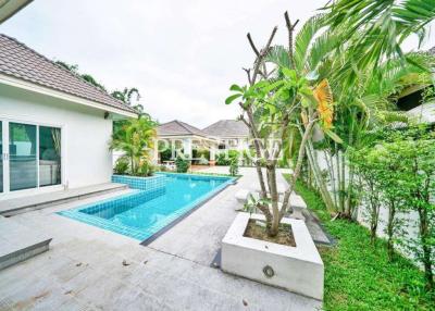 Impress House – 3 Bed 3 Bath in East Pattaya PC6943