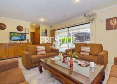 Private House – 5 Bed 4 Bath in South Pattaya PC6726