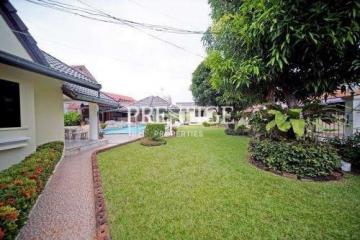 Private House – 5 Bed 4 Bath in South Pattaya PC6726