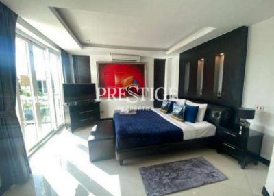 Palm Oasis – 5 Bed 5 Bath in Jomtien for 27,000,000 THB PC6459
