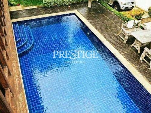 Baan Natcha – 4 Bed 4 Bath in Central Pattaya PC6359