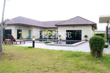 Private House – 3 Bed 4 Bath in Huay Yai / Phoenix for 11,250,000 THB PC6315