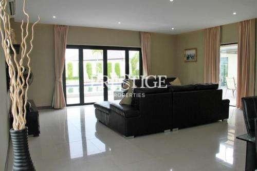 Private House – 3 Bed 4 Bath in Huay Yai / Phoenix for 11,250,000 THB PC6315