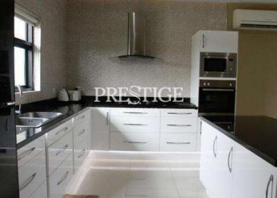 Private House – 3 Bed 4 Bath in Huay Yai / Phoenix for 11,250,000 THB PC6315