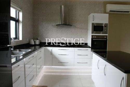 Private House – 3 Bed 4 Bath in Huay Yai / Phoenix for 11,250,000 THB PC6315