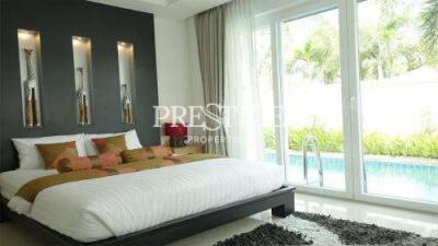 Whispering Palms Villas – 4 Bed 5 Bath in East Pattaya – PC6163