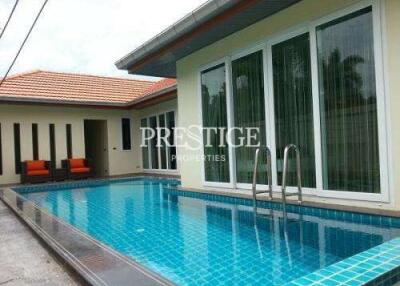 Whispering Palms Villas – 4 Bed 5 Bath in East Pattaya PC6148