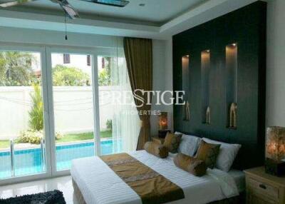 Whispering Palms Villas – 4 Bed 5 Bath in East Pattaya PC6148