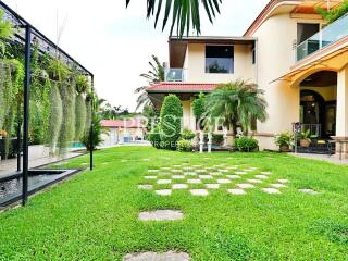 Paradise Villa 2 – 5 Bed 5 Bath in East Pattaya PC5775