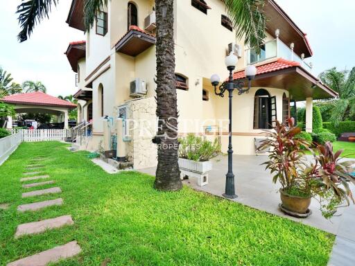 Paradise Villa 2 – 5 Bed 5 Bath in East Pattaya PC5775