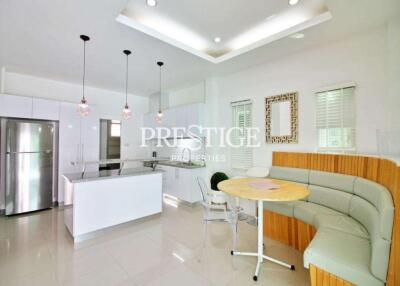 Patta Village – 4 Bed 5 Bath in East Pattaya PC5677