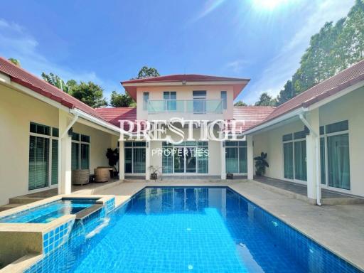 Phoenix Golf Sunrise Villa – 4 Bed 4 Bath in Huay Yai / Phoenix  PC5667