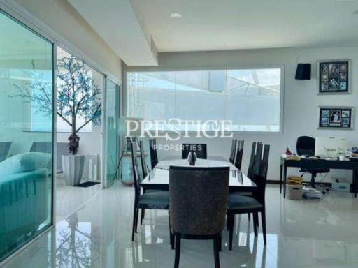 Movenpick Residences – 4 Bed 4 Bath in Na-Jomtien PC4327