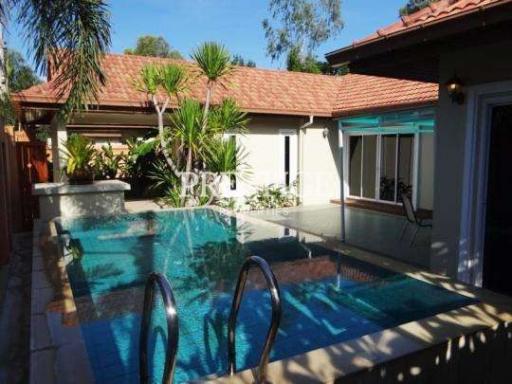 Baronial Villas – 3 Bed 2 Bath in Central Pattaya PC4226