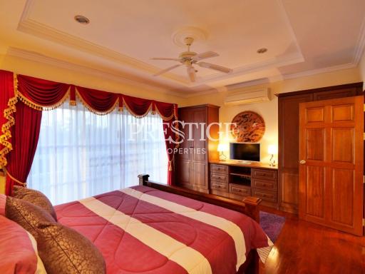 Palmtree Homes – 3 Bed 5 Bath in East Pattaya PC4133