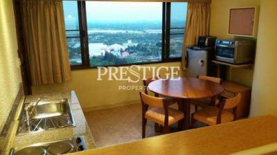 Sunshine Beach Condotel – 1 Bed 1 Bath in Na-Jomtien PC3964