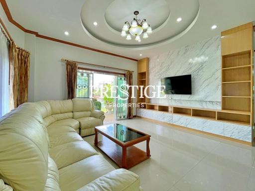 Baan Chalita 1 – 5 Bed 7 Bath in Naklua PC3873