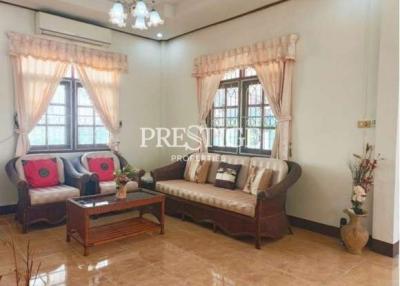 Private House – 2 Bed 2 Bath in East Pattaya PC3710