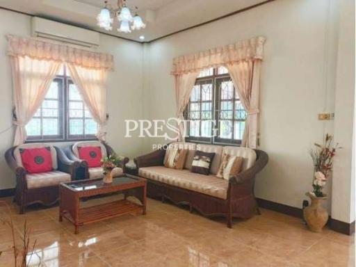 Private House – 2 Bed 2 Bath in East Pattaya PC3710