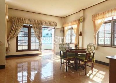 Private House – 2 Bed 2 Bath in East Pattaya PC3710