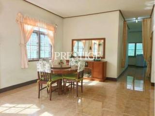 Private House – 2 Bed 2 Bath in East Pattaya PC3710