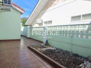 Private House – 2 Bed 2 Bath in East Pattaya PC3710