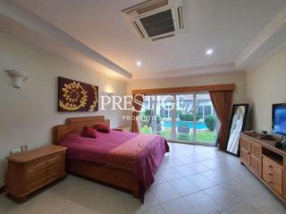 View Talay Villas – 4 Bed 5 Bath in Jomtien PC3482