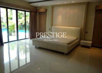 Island View Residence – 4 Bed 5 Bath in Na-Jomtien PC2998