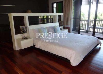 Horseshoe Point Villas – 3 Bed 4 Bath in East Pattaya PC2934