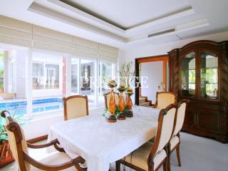 Baan Talay Pattaya – 4 Bed 5 Bath in Na-Jomtien PC2728