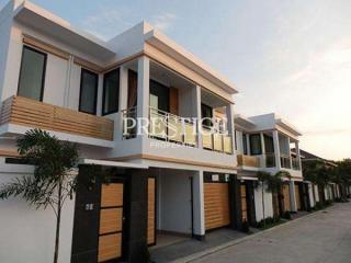 Tropicana Villa – 3 Bed 4 Bath in Jomtien PC2472