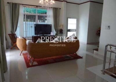 L Pattaya – 4 Bed 6 Bath in Jomtien PC1794