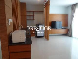 Royal Beach View – 1 Bed 1 Bath in Pratamnak PC1672