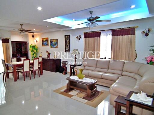 Chaiyapruek Suites Residence – 2 Bed 2 Bath in Jomtien PC1225