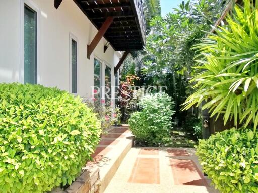 Baan Natcha – 2+1 Bed 3 Bath in Central Pattaya PC0861