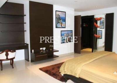 The Park Jomtien – 2 Bed 3 Bath in Jomtien PC0837