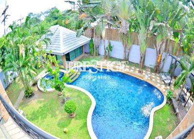 Private House near Beach – 7 Bed 6 Bath in Na-Jomtien PC0717