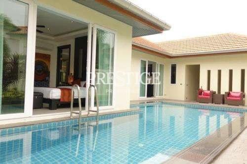 Whispering Palms Villas – 4 Bed 5 Bath in East Pattaya PC0627