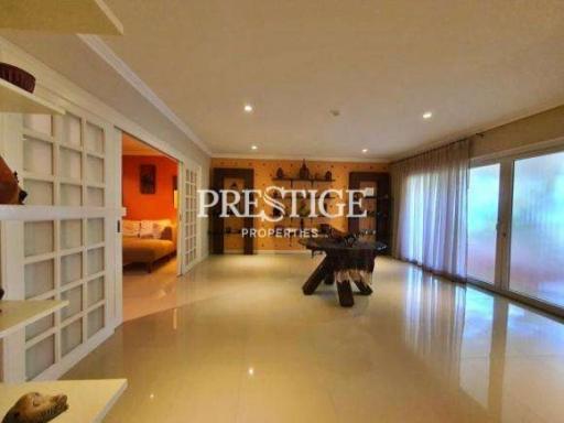 Executive Residence 1 – 2 Bed 2 Bath in Pratamnak PC0403