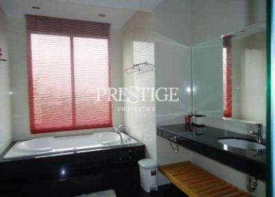 The Residence & Dream Pattaya – 2 Bed 2 Bath in Na-Jomtien PC0031